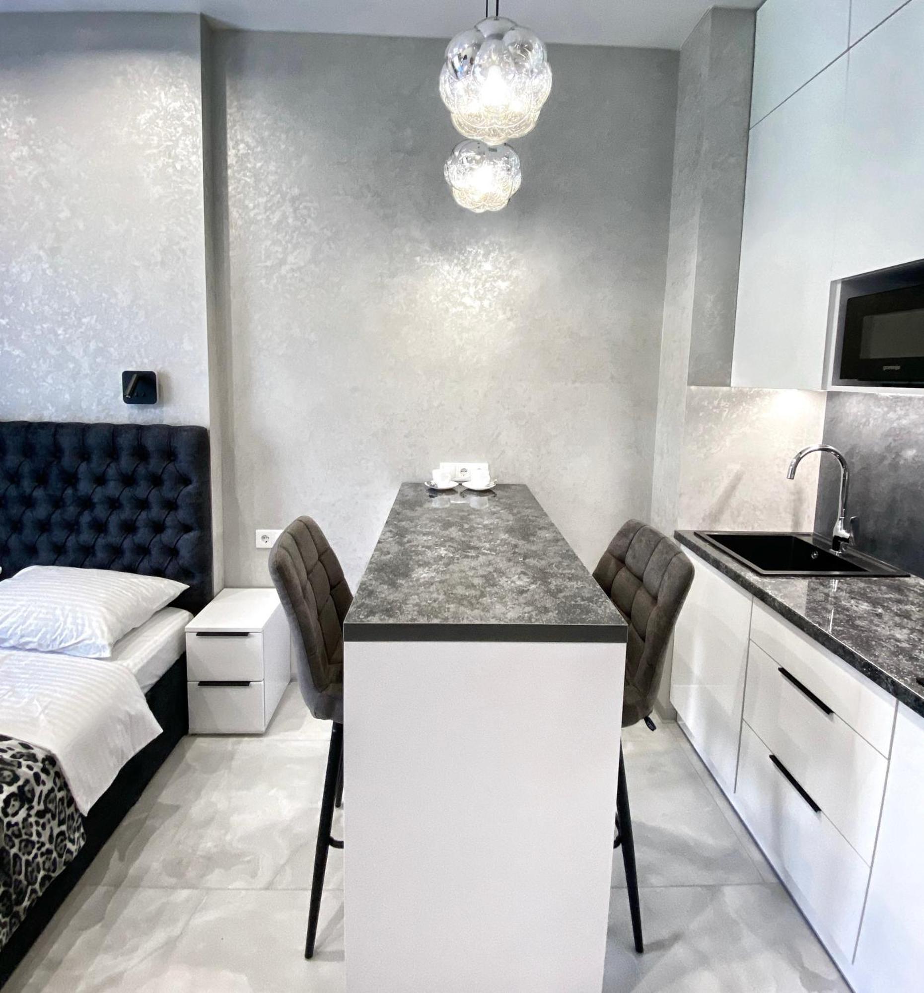 Vem Apartment Калипсо Odesa Exterior foto